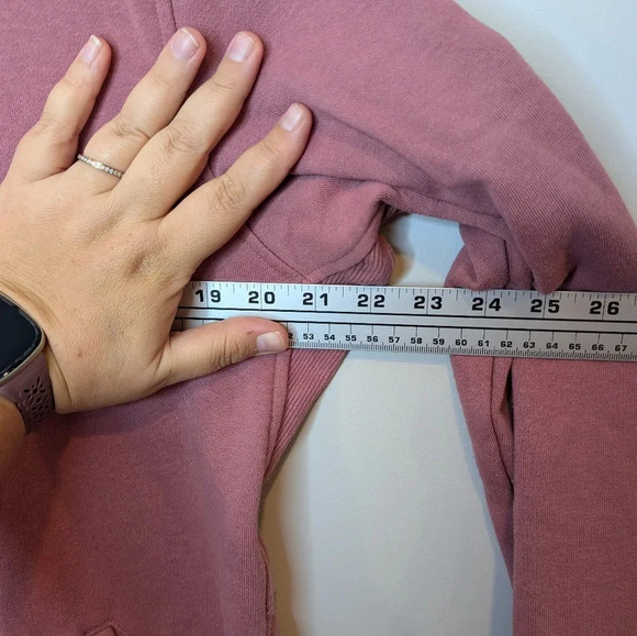 Duluth Trading Company Logo Sweatshirt Women's Size Small  Pink Crewneck Pockets - Picture 9 of 9